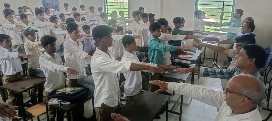 स्कूलों में पहुंचा साइबर जागृति अभियान, एक हजार से अधिक विद्यार्थियों और शिक्षकों को किया जागरूक