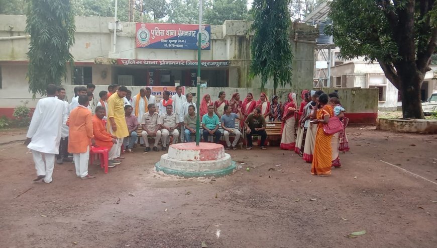 रक्षासूत्र ने जोड़ा पुलिस और समाज का रिश्ता, एकल अभियान की बहनों ने जवानों की कलाई पर बांधी राखी