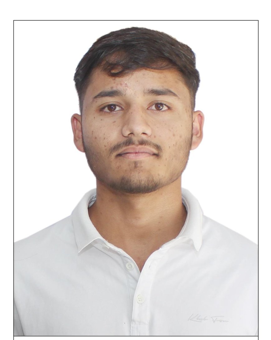 अभावों और मेहनत के बीच अनिकेत ने रचा सफलता का अध्याय, NEET में चयन के बाद बनेगा डॉक्टर