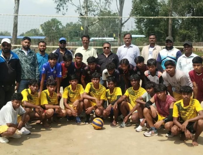 खेल मैदान में खिला प्रतिभाओं का हुनर, संभाग स्तरीय प्रतियोगिता में खिलाड़ियों ने दिखाया जज्बा