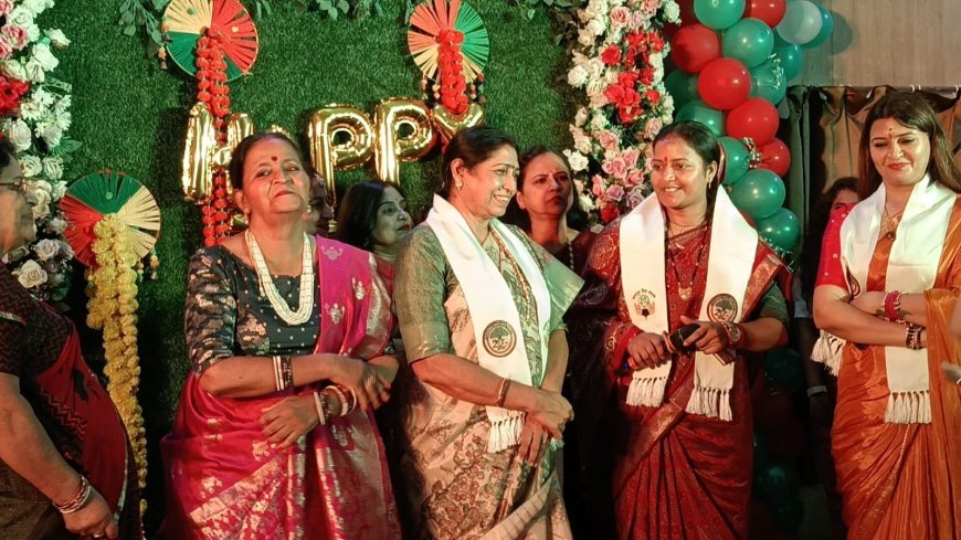तीज के रंग में सजा रायपुर प्रेस क्लब, महिला पत्रकारों के साथ मंत्री लक्ष्मी राजवाड़े ने किया रैंप वॉक