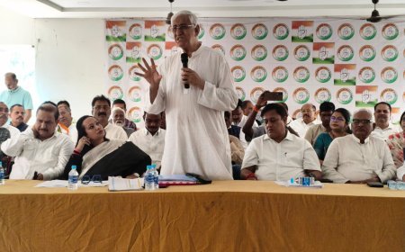मतदाता सूची पर कांग्रेस का सवाल, लोकतंत्र और वोट के अधिकार की लड़ाई तेज
