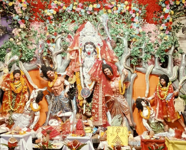 17वें वार्षिकोत्सव पर सजेगा मां काली का दरबार, तीन दिनों तक गूंजेंगे जयकारे